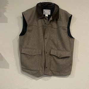 Hardly worn Schaefer Outfitters Taupe Vest. Size is XL.
